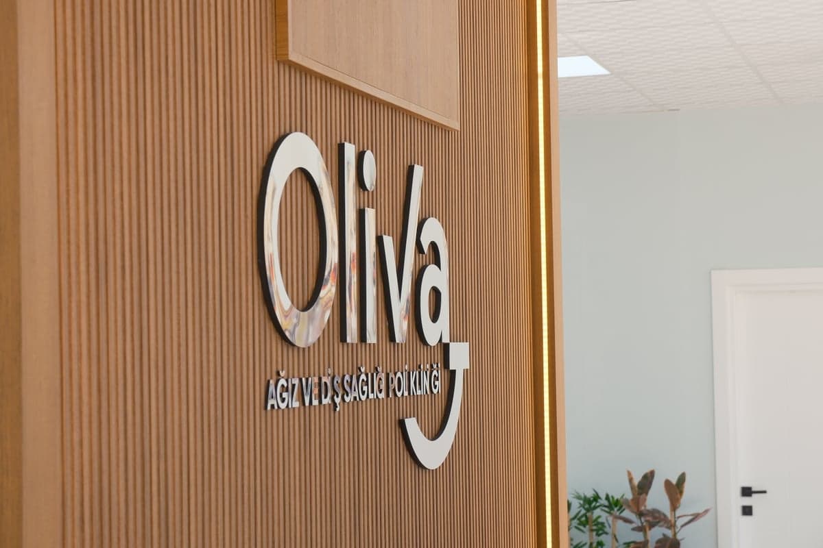 Oliva Logo Tabelası